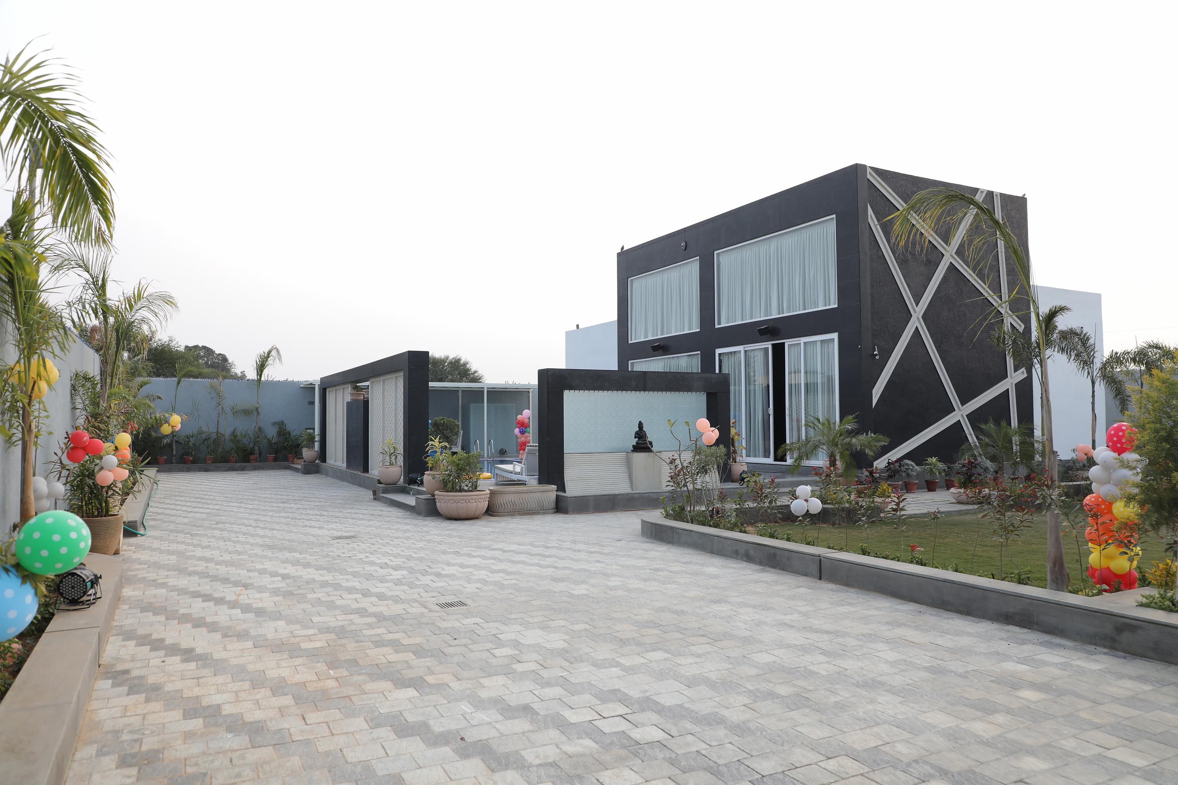 Alberto Villa -High end luxury mansion with pool - Villa, Jaipur